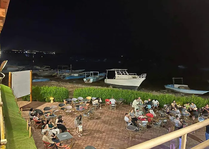 Sea Life Apartmanhotel Gurdaka