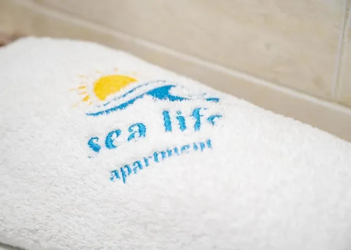 Sea Life Apartmanhotel 3*