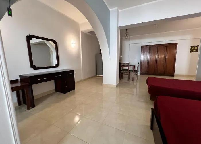 Sea Life Apartmanhotel 3*