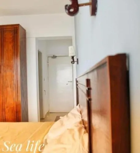 Sea Life Apartmanhotel 3*
